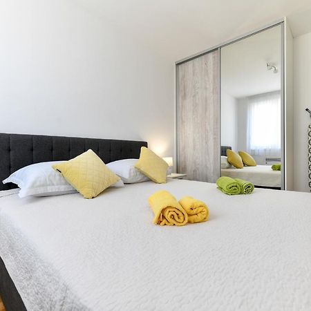 Modern Apartment For 2025' Vacation In Zadar Extérieur photo